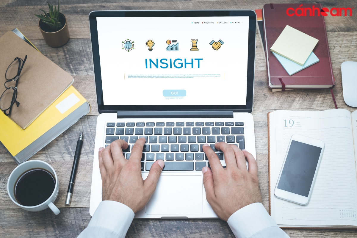 Hãy đặt mình vào vị trí của người đọc để phân tích hành vi và hiểu sâu về insight của họ