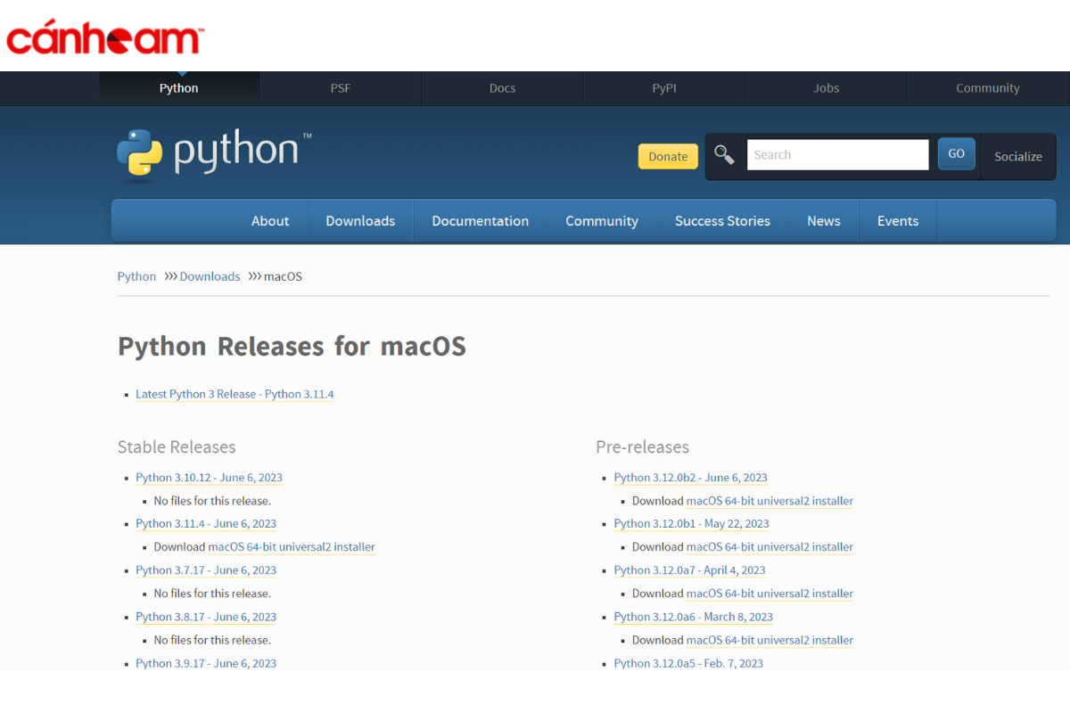 Truy cập liên kết chính thức đến Downloads for macOS của Python