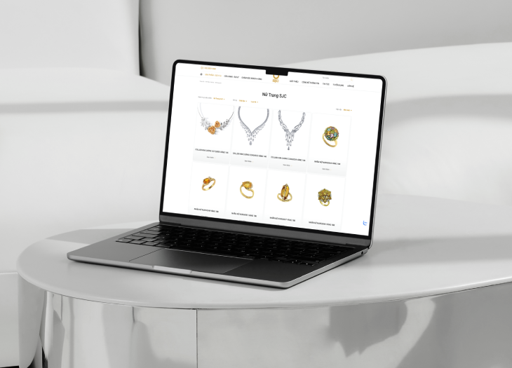 Fashion website design service by CanhCam with 18 years of experience