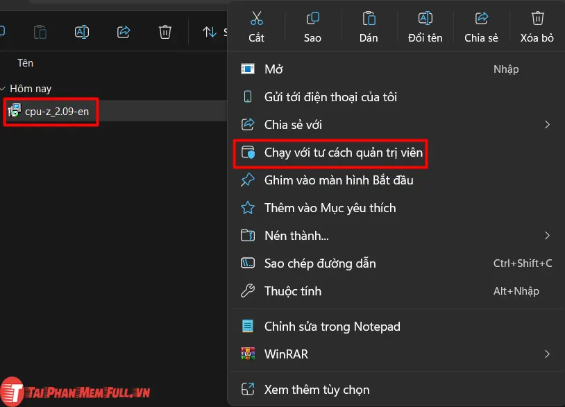 Mở file cài đặt phần mềm CPU-Z miễn phí trên máy tính